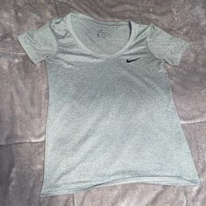 Women’s Nike Dri Fit short sleeve shirt